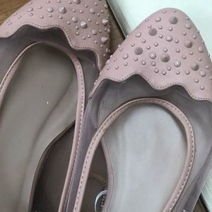 Pink flats